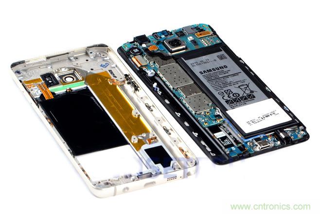 Galaxy Note5拆解，與S系列差距日漸模糊