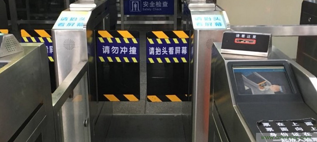 “刷臉”進站，火車站的人臉識別靠譜嗎？