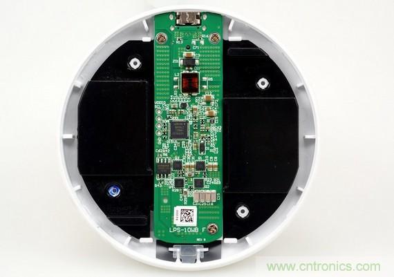 拆解對(duì)比：系出同門，小米、紫米無線充電器的差別有多大？