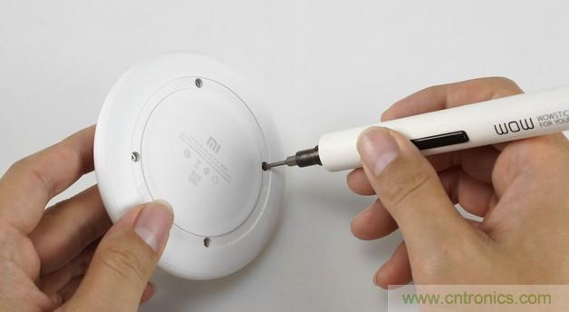 拆解對(duì)比：系出同門，小米、紫米無線充電器的差別有多大？