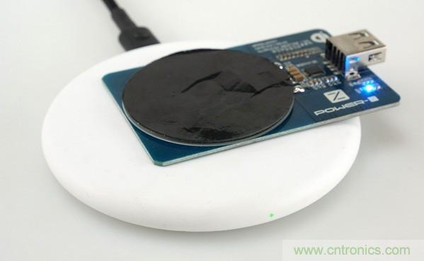 拆解對(duì)比：系出同門，小米、紫米無線充電器的差別有多大？