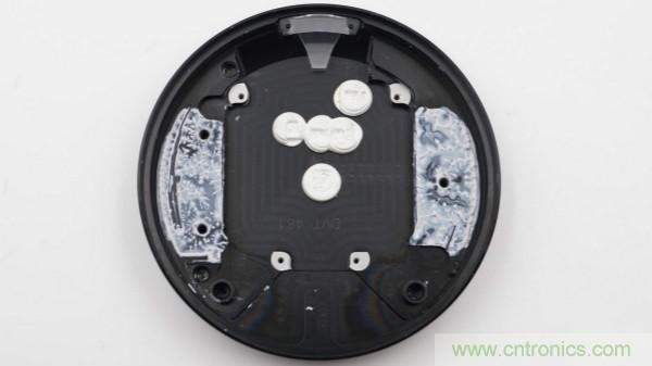 拆解華為保時(shí)捷設(shè)計(jì)快充無線充電器：憑啥能賣699？